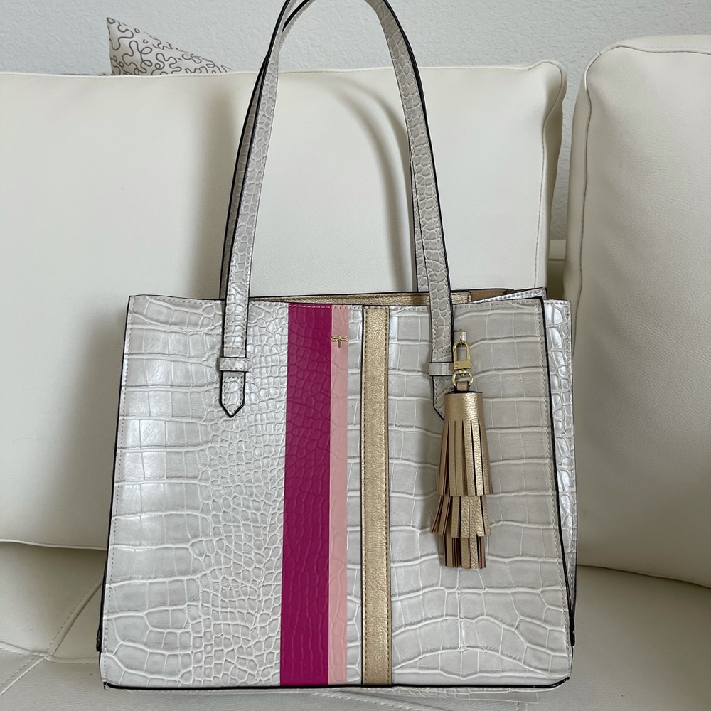NWOT Katy Landry White Croc Faux Shoulder Purse